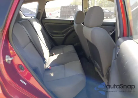 2008 Pontiac Vibe from USA, damaged, VIN 5Y2SL658X8Z410393